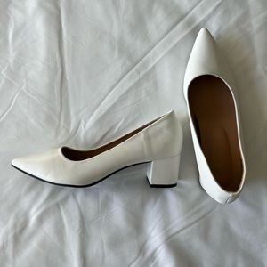 Women’s dress shoes